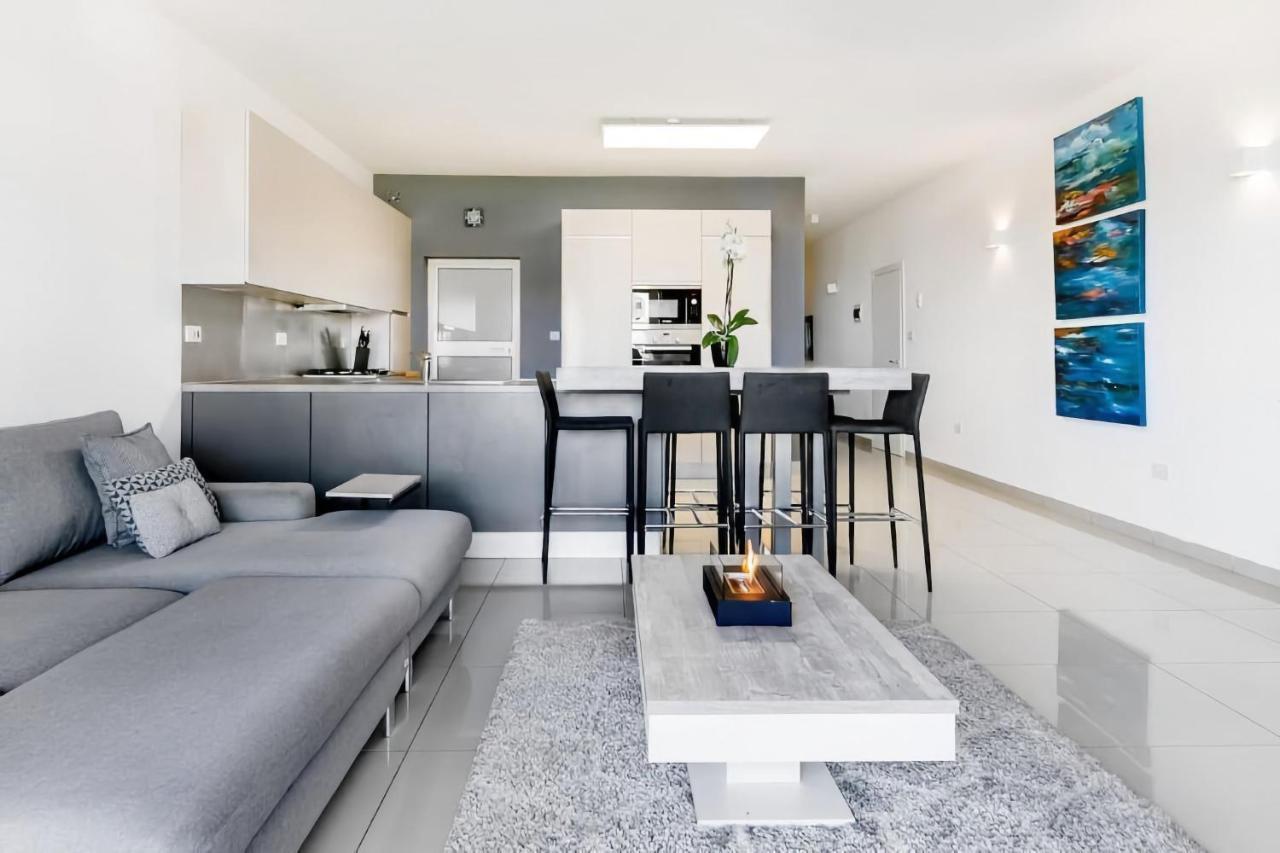 Award Winning Apartment St Julians St. Julian's Zewnętrze zdjęcie